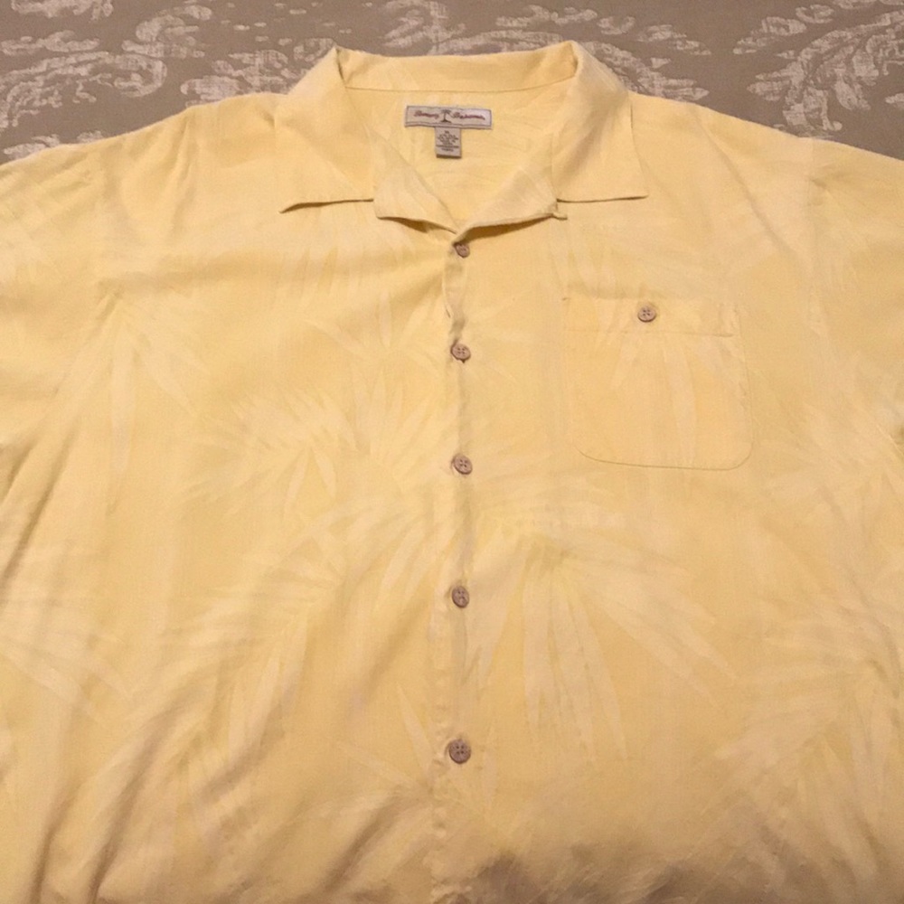 Tommy Bahama short sleeve button down